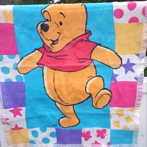 Pre Owned Disney Winnie the Pooh baby/toddler   blanket